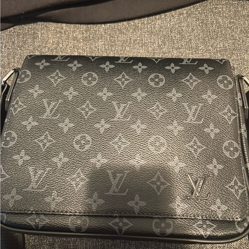 Louis Vuitton Black Monogram Eclipse Messenger Bag